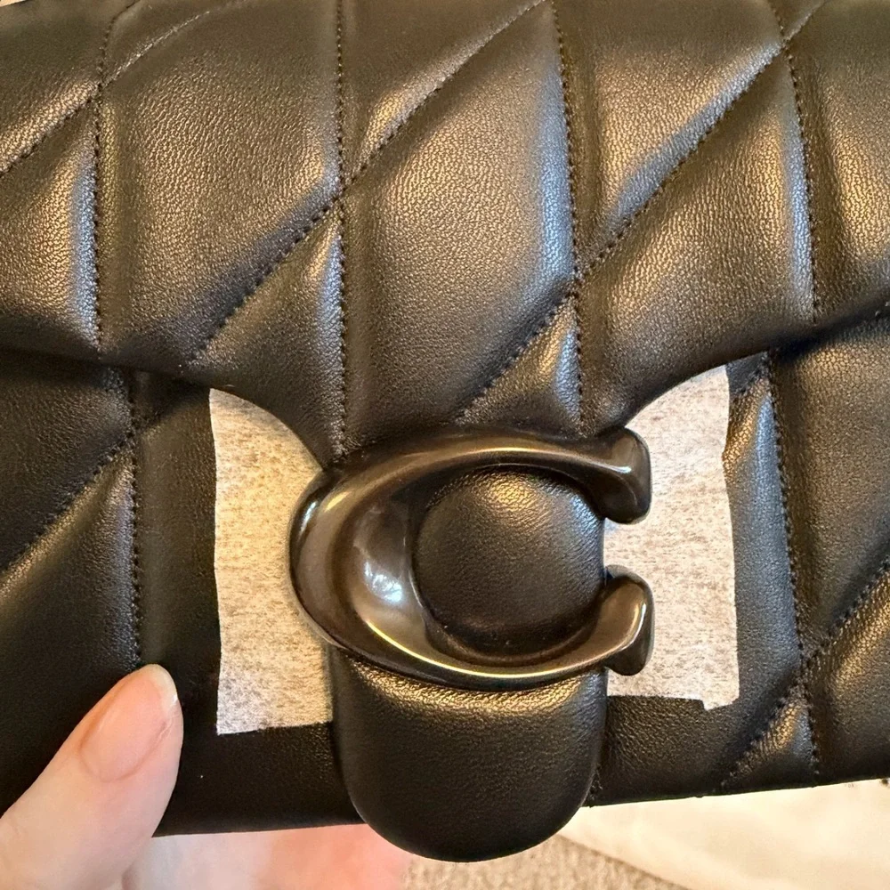 BNWT Black Coach Quilted Tabby 26 - Picture 5 of 8